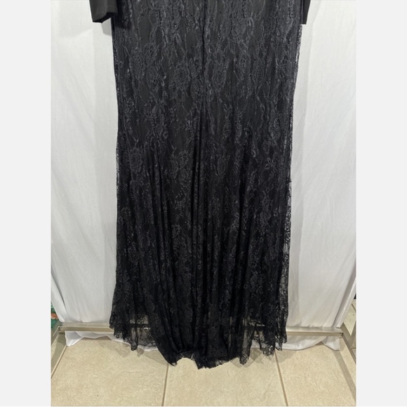 NWT Mac‎ Duggal [ 20W ] Wrap-over Long Sleeve Lace Applique Trumpet Gown Black - Picture 13 of 14